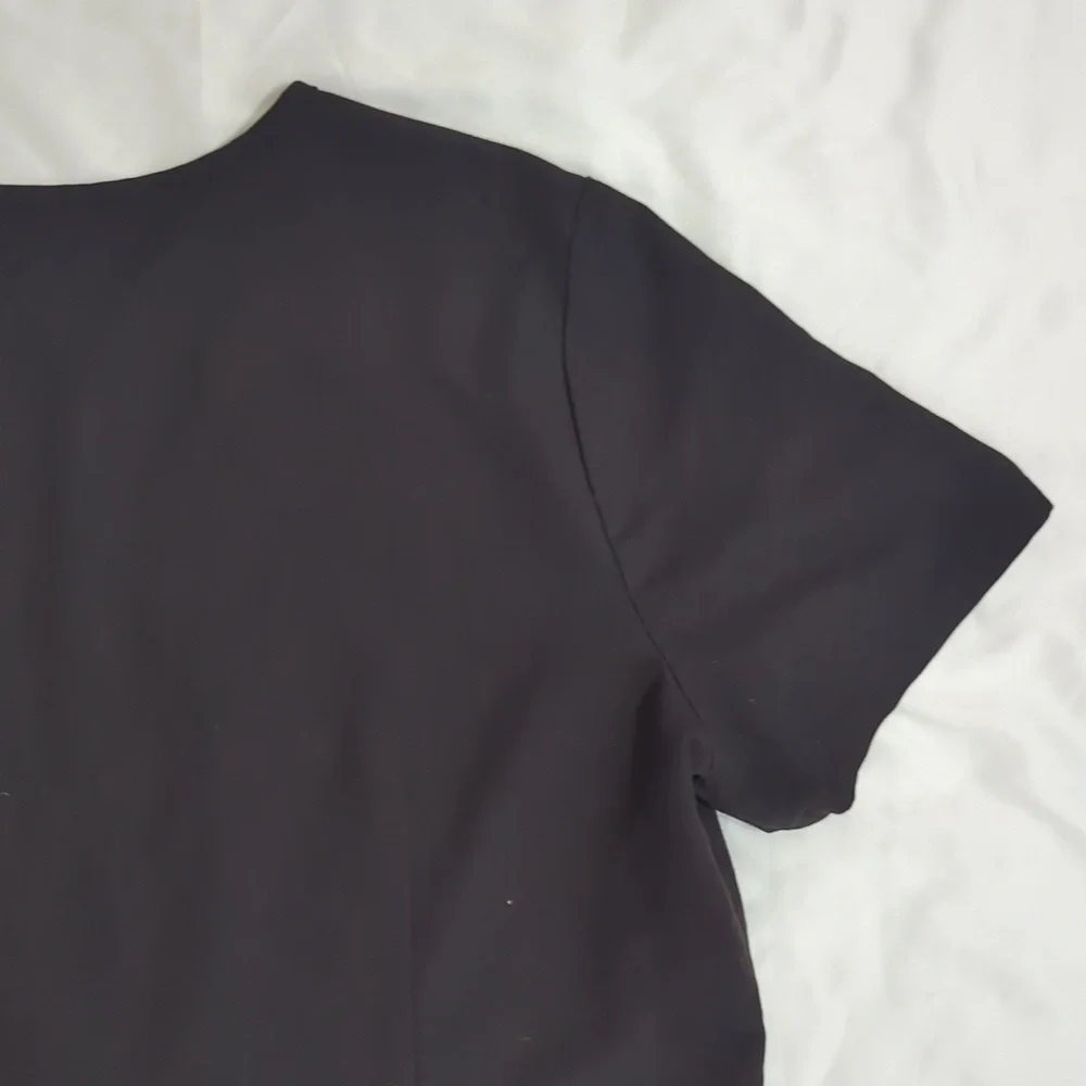 Figs Casma Three-Pocket Scrub Top, Color Black Size XL - Picture 13 of 15